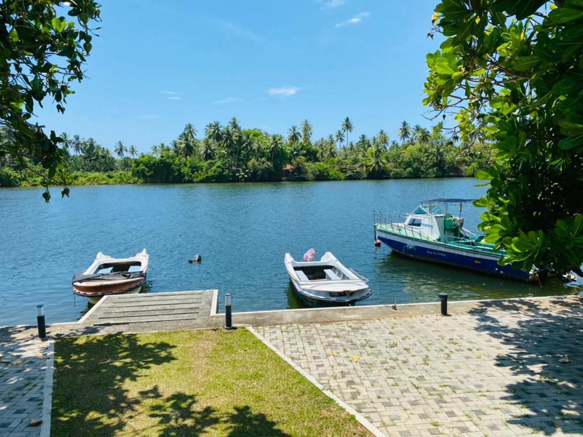 Villa Riverside Aluthgama Exterior foto