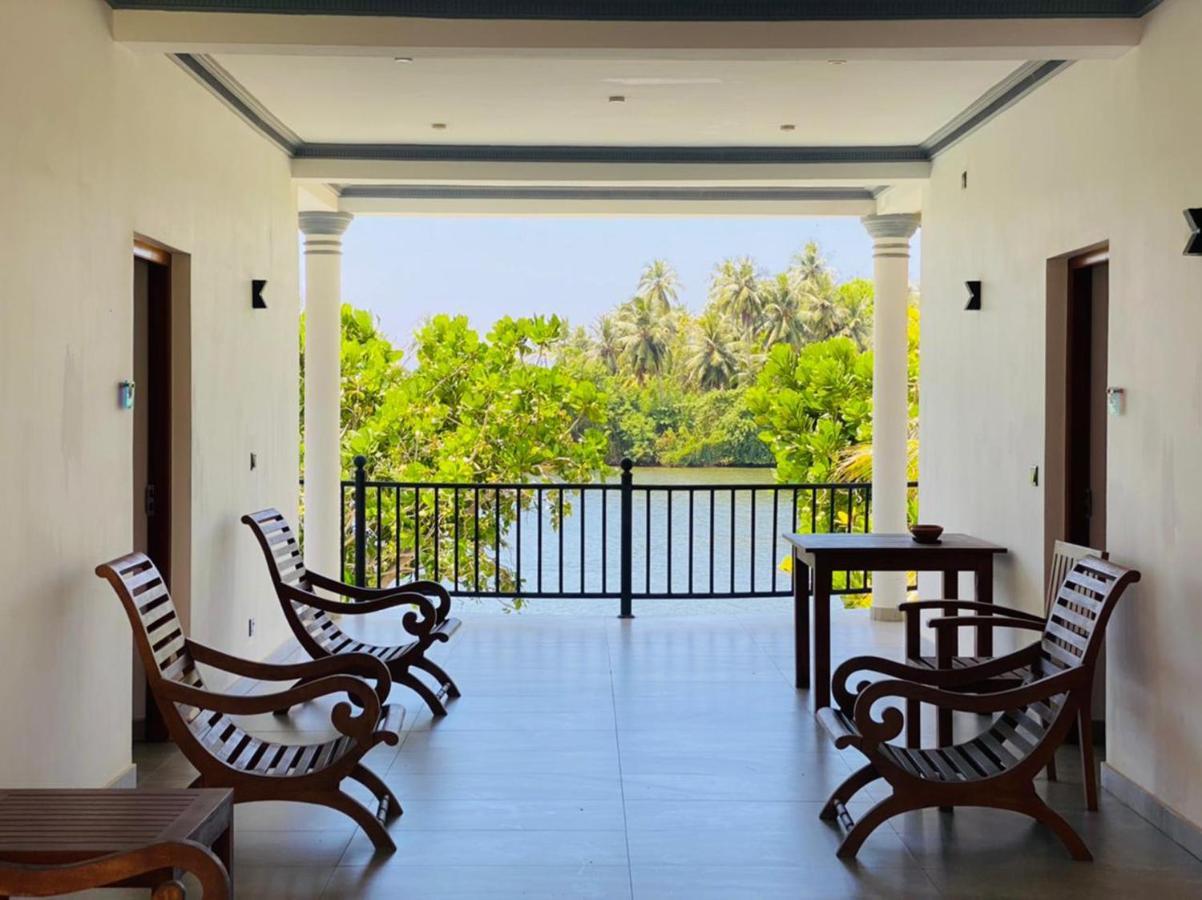 Villa Riverside Aluthgama Exterior foto